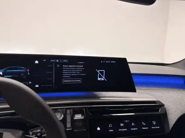 Peugeot 3008 hybrid 145 e-dcs6 — photo 40