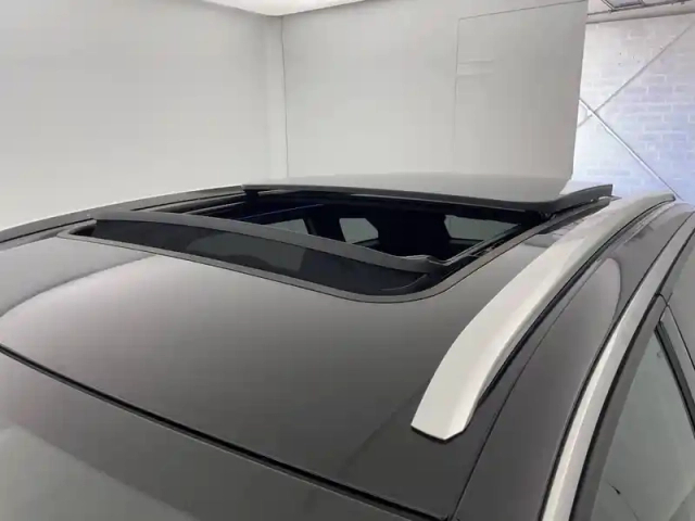 Peugeot 3008 hybrid 225 e-eat8 — photo 26
