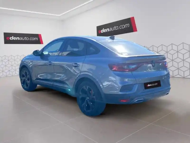 Renault Arkana e-tech 145 - 21b — photo 3