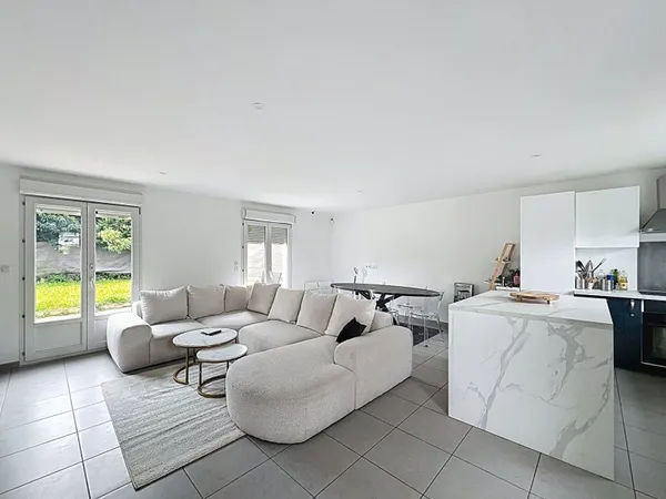 Maison 5 pièces 93 m²