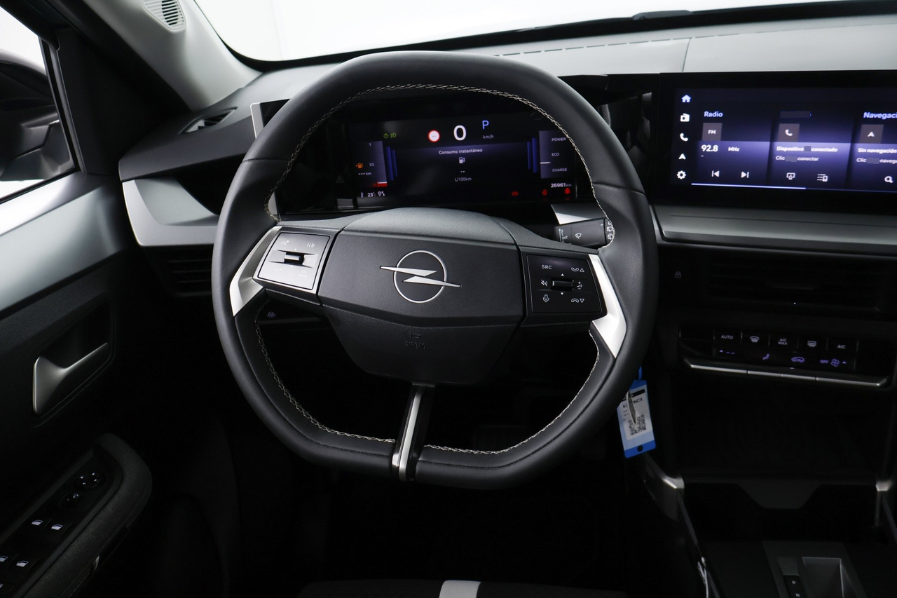 Opel Frontera — photo 17
