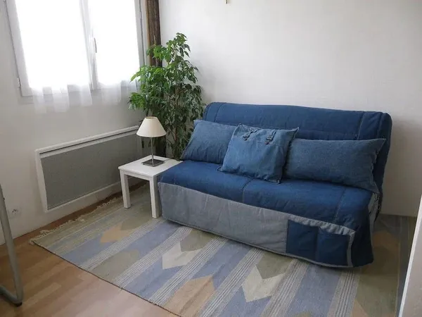 Grand studio duplex meublé 28m² proche Paris