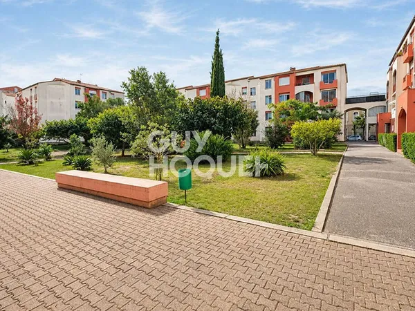 Appartement T3 de 72m² avec garage, cave et loggia - Perpignan ST MARTIN