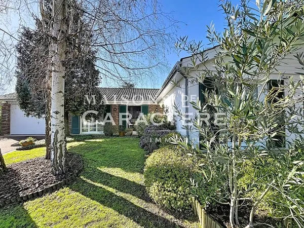 Maison de plain-pied 9 pièces 190 m²