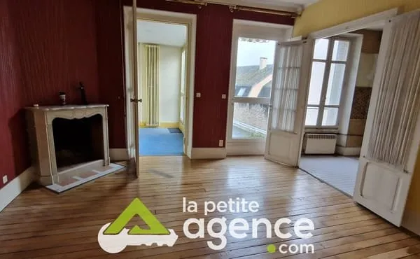 APPARTEMENT AVEC TERRASSE