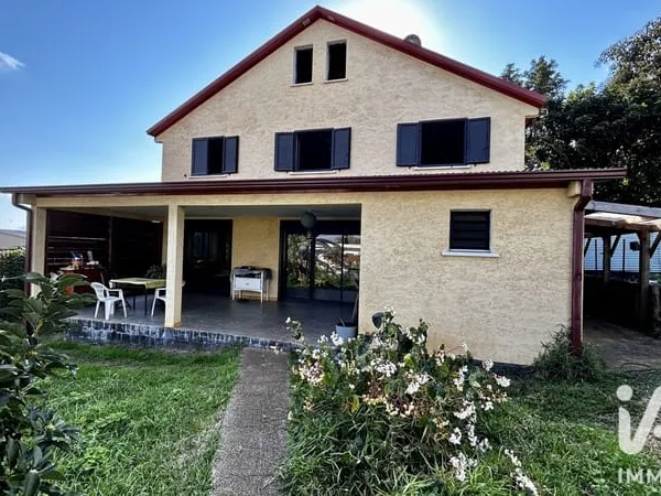 Maison 5 pièces 148 m²