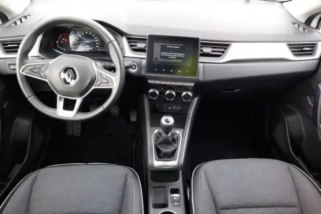Renault Captur mild hybrid 140 — photo 30