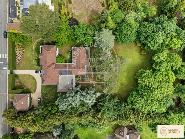 Maison de luxe 15 pièces 850 m²