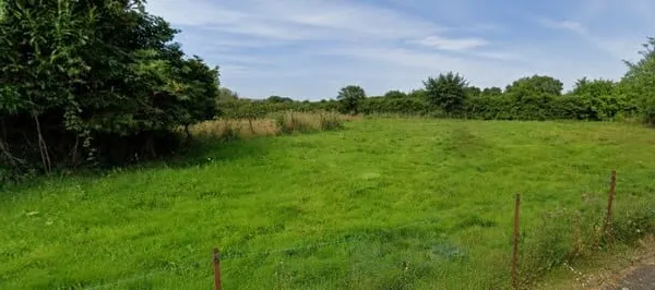 Terrain 1289 m²