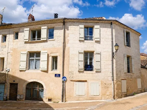 Immeuble 190 m²