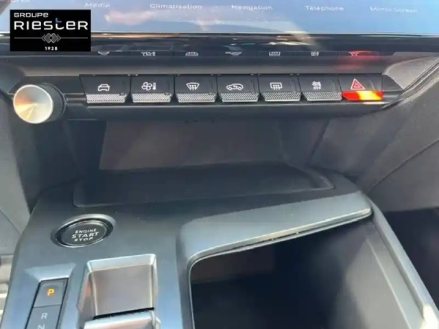Peugeot 408 phev 225 e-eat8 — photo 26