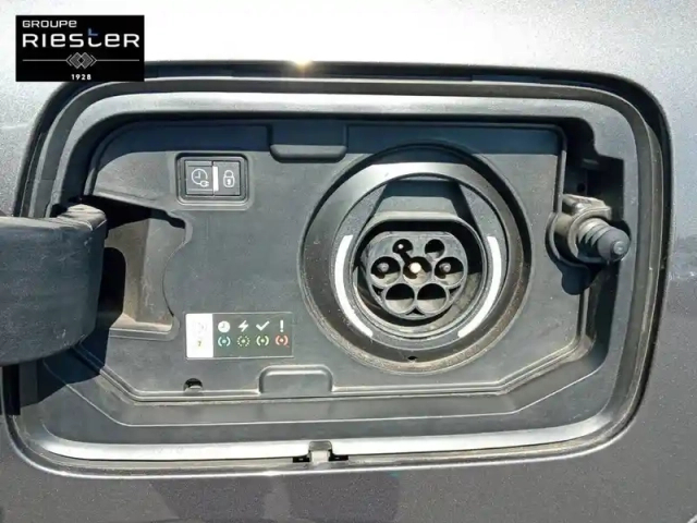 Citroën C5 Aircross hybride rechargeable 225 s&amp;s e-eat8 — photo 24