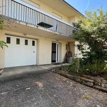 Maison familiale de 180 m2 - Villeneuve-Tolosane