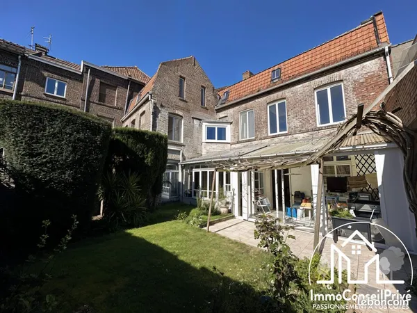 Maison 15 pièces 280 m²