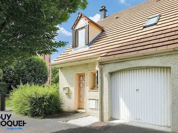 Maison 5 pièces 77 m²