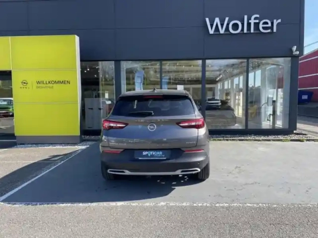 Opel Grandland X hybrid 225ch ultimate 10cv — photo 6