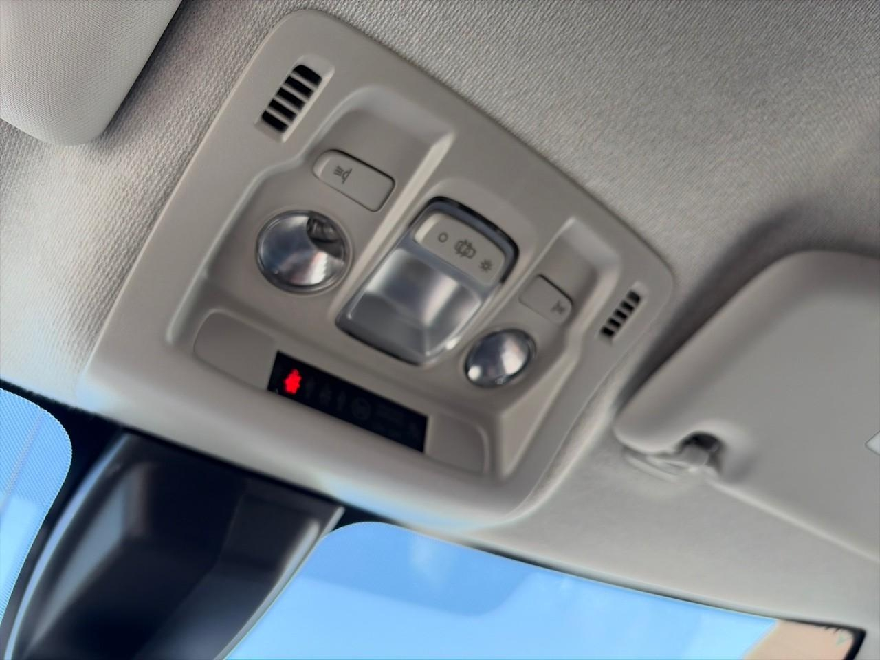 Citroën C3 1.2 puretech 110ch s&s shine eat6 — photo 21