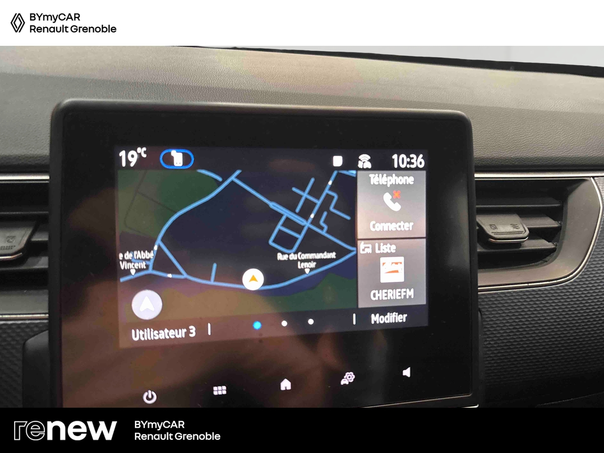 Renault Arkana E-Tech hybride 145 - 22 — photo 16
