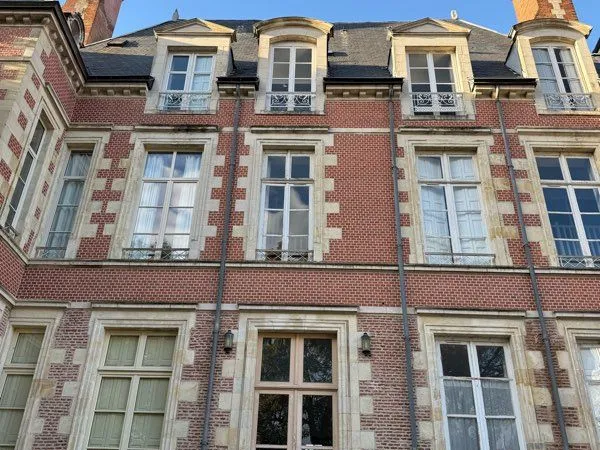 Appartement t2 - duplex meublé de charme - hyper-centre d'orléans