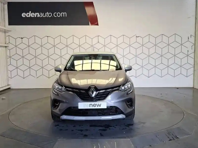 Renault Captur tce 155 edc fap — photo 8