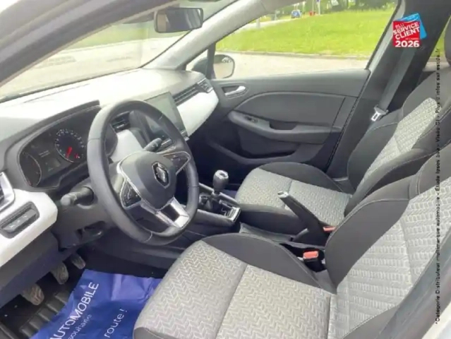 Renault Clio 1.0 tce 90ch evolution — photo 15