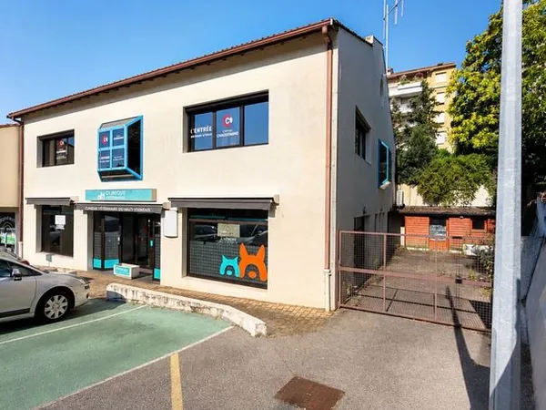 Local commercial 245 m² Annonay