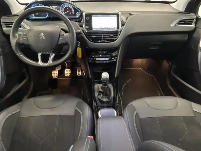 Peugeot 2008 1.2 puretech 110ch e6.c crossway s&amp;s 5cv — photo 10