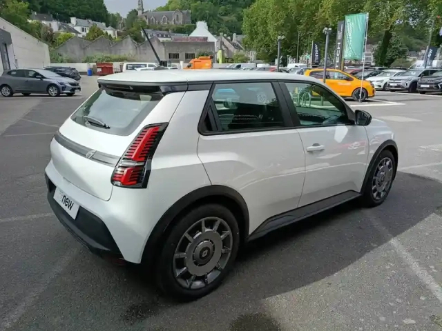 Renault 5 renault  e-tech electrique 10 ch autonomie confort — photo 5