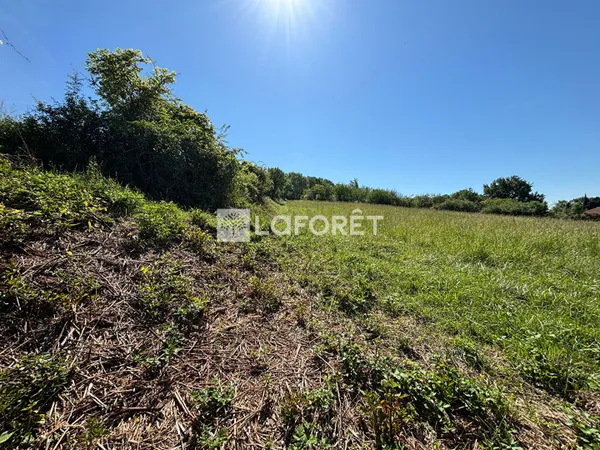 Terrain 2120 m²