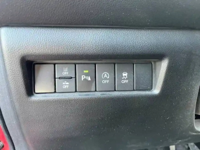 Suzuki Swift 1.2 dualjet hybrid — photo 16