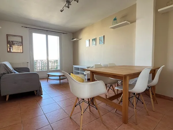 Location meublée - Villeurbanne / Flachet - T4 de 72 m²