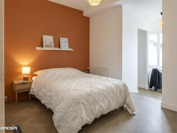 Maison 16 pièces