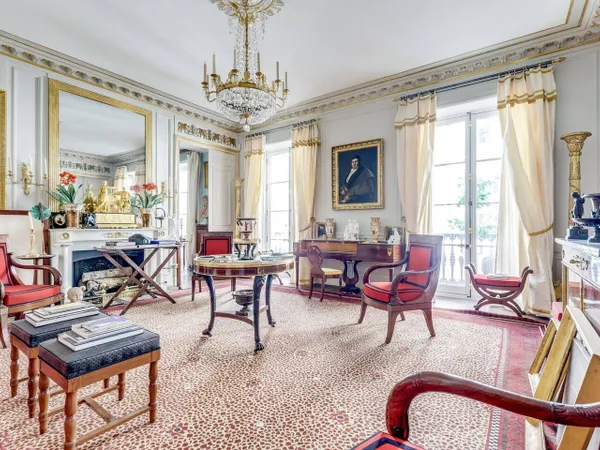 Appartement 5 pièces 174 m²