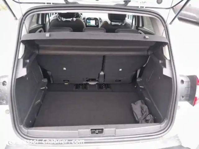 Renault Captur tce 150 fap edc initiale paris — photo 8