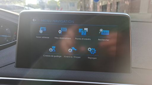 Peugeot 3008 1.5 BlueHDi 130 EAT8 - Active Business – 2019 – 135656 km – Diesel – Boîte Automatique — photo 26