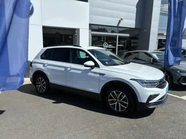 Volkswagen Tiguan 1.5 tsi 130ch — photo 2