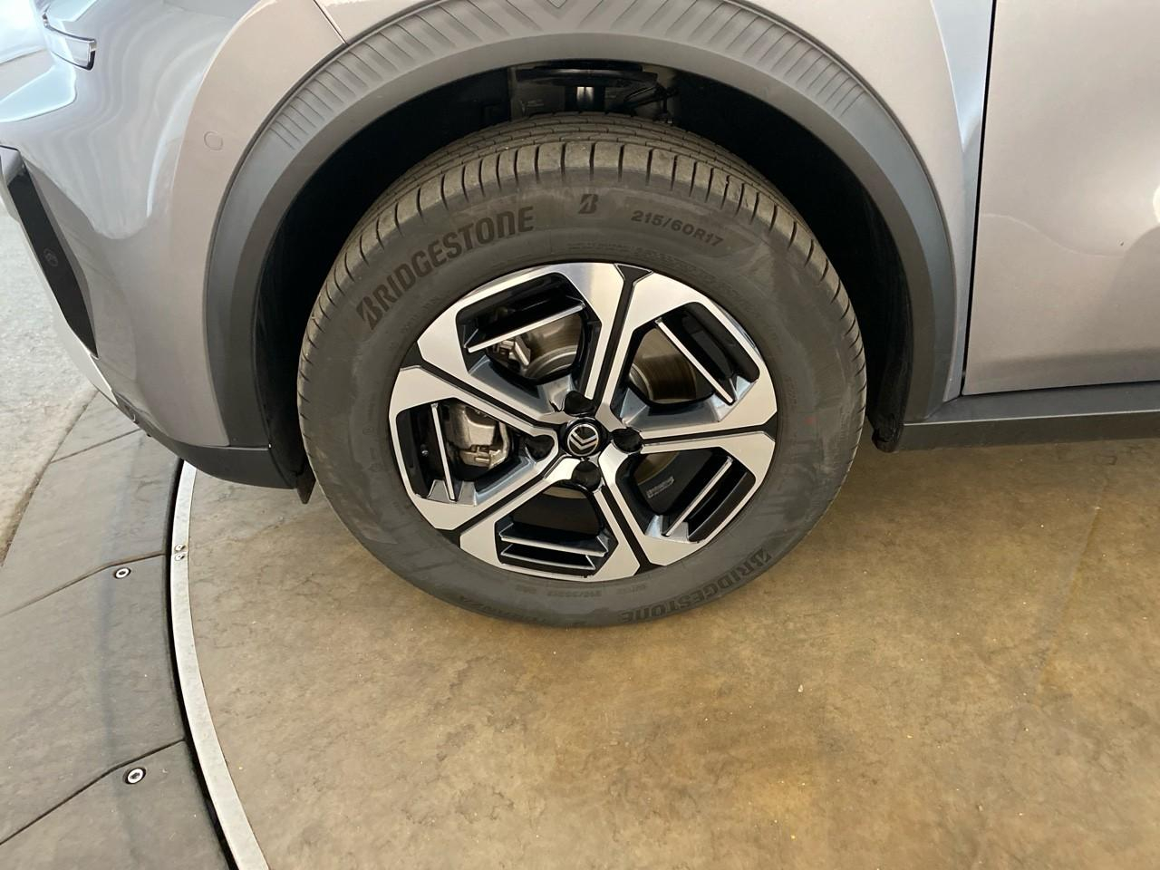 Citroën C3 Aircross hybride 145 ch aut max — photo 11