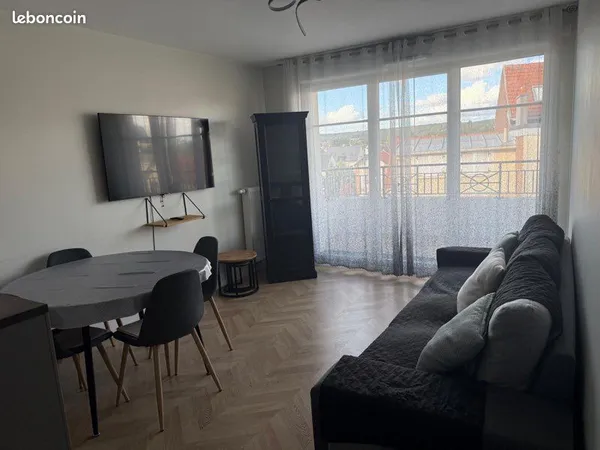 Location meublée - Superbe T3 dans une résidence récente avec ascenseur. (DPE A) - Confort moderne e