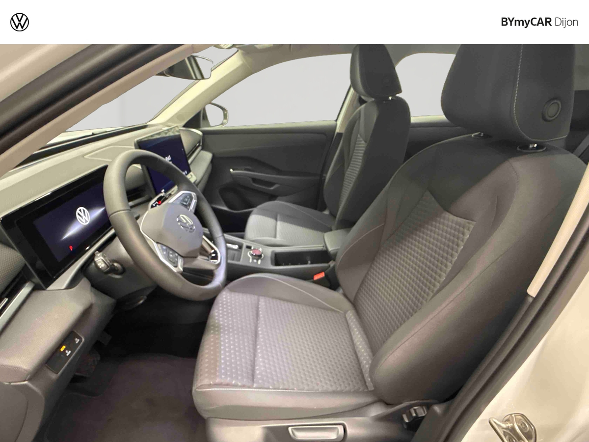 Volkswagen T-Roc 1.5 eTSI Hybrid 116 ch DSG7 — photo 12