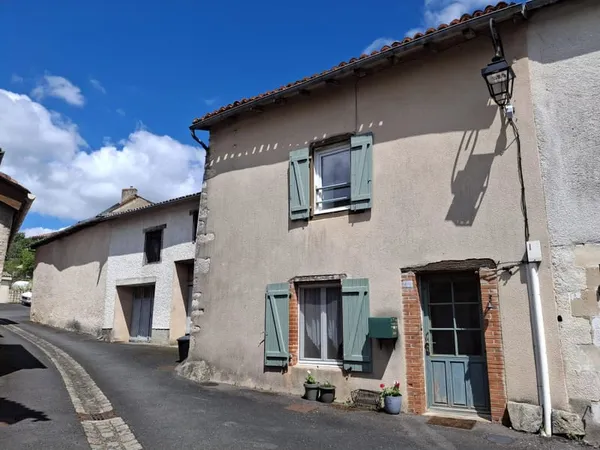 Maison 4 pièce(s), LE VIGEANT