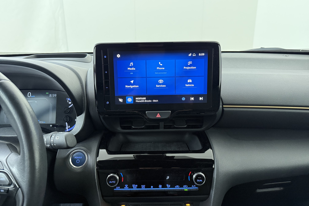 Toyota Yaris Cross — photo 11