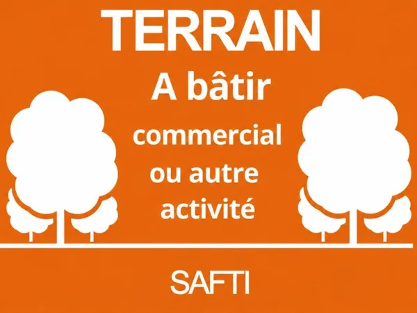 Terrain constructible à vocation commerciale ou autre activité