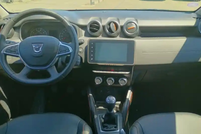 Dacia Duster eco-g 100 4x2 — photo 9