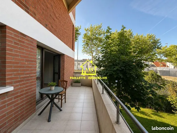 Studio 1 pièce 30 m²