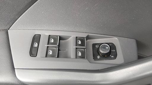 Volkswagen T-Cross 1.0 TSI 115 DSG7 - R-Line – 2020 – 74975 km – Essence – Boîte Automatique — photo 8