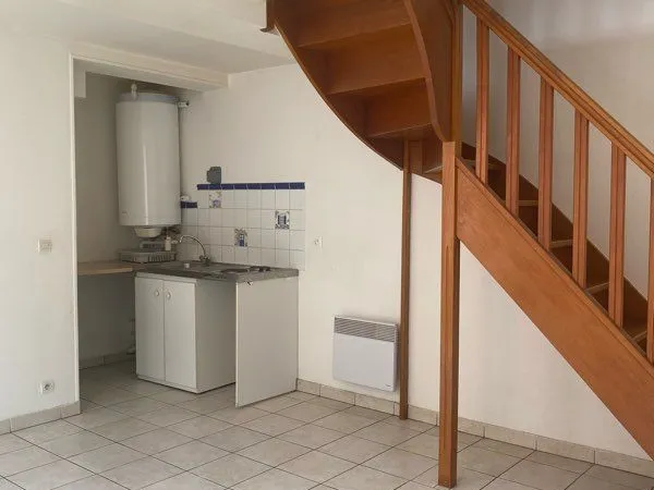 F2 duplex centre ville