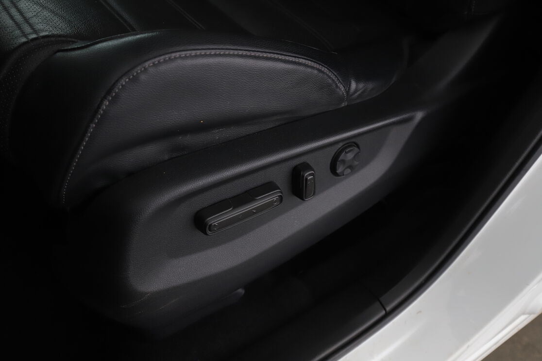 Honda CR-V 2.0 i-MMD 4WD Exclusive — photo 11