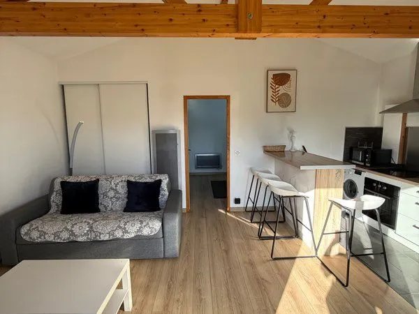 À louer - Maison individuelle T2 meublée de 35 m² avec jardin privatif - Mérignac Bourran