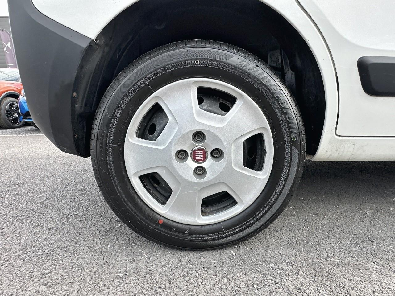 Fiat Fiorino 1.3 multijet 80ch pro lounge — photo 11
