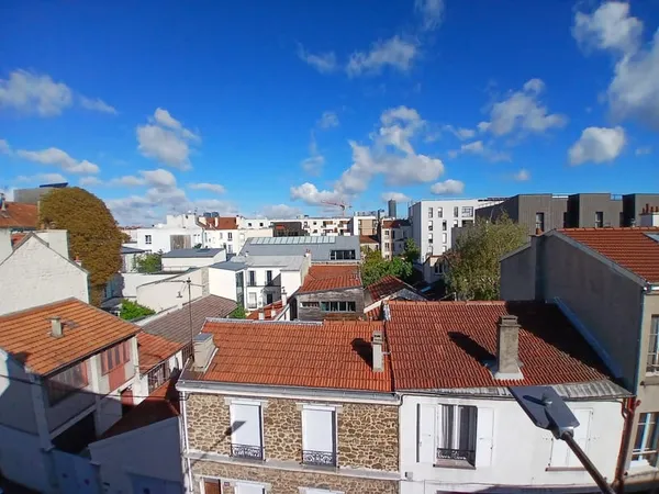 MONTREUIL, Mo ROBESPIERRE: 3 PIECES + GARAGE et cave